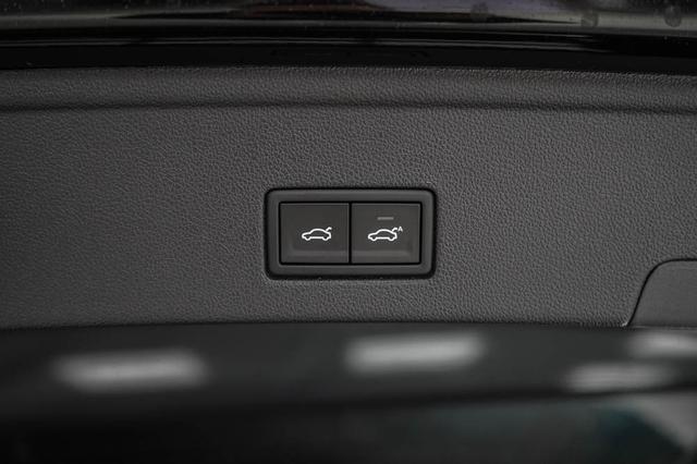 Volkswagen Touareg 3,0 V6 TDI 4Motion R-Line - LAGER 