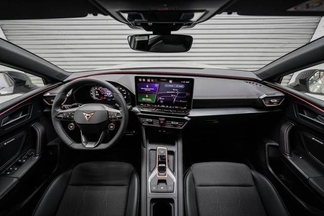 Cupra Leon Sportstourer ST 1,5 eTSI DSG Kombi - LAGER 