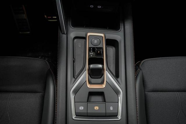 Cupra Leon Sportstourer ST 1,5 eTSI DSG Kombi - LAGER 