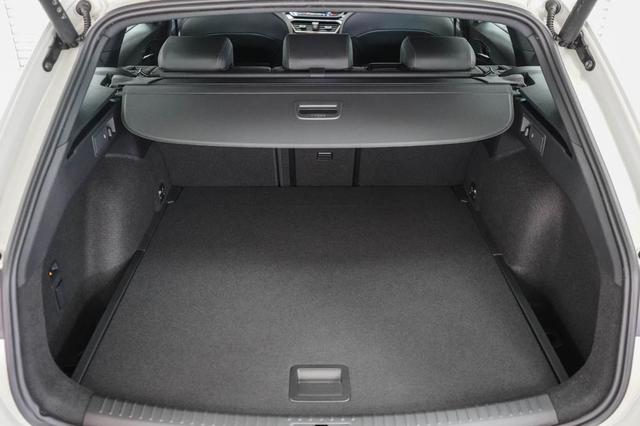 Cupra Leon Sportstourer ST 1,5 eTSI DSG Kombi - LAGER 
