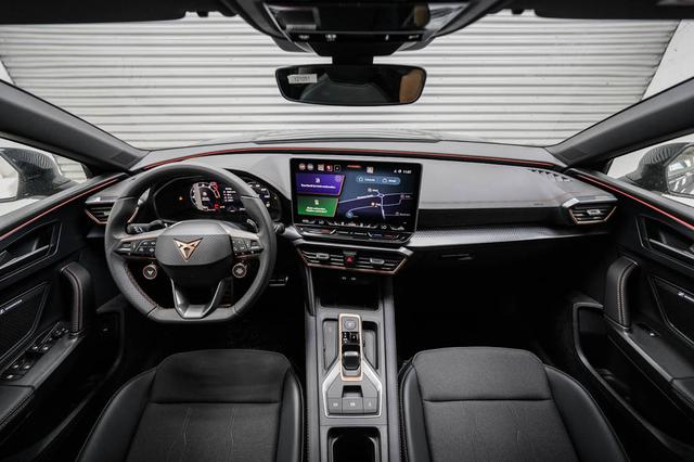 Cupra Leon Sportstourer ST 1,5 eTSI DSG Kombi - LAGER 