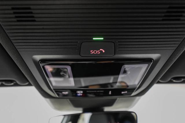 T-Roc neuer 1,5 eTSI DSG R-Line - LAGER 