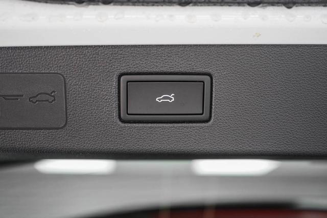 T-Roc neuer 1,5 eTSI DSG R-Line - LAGER 