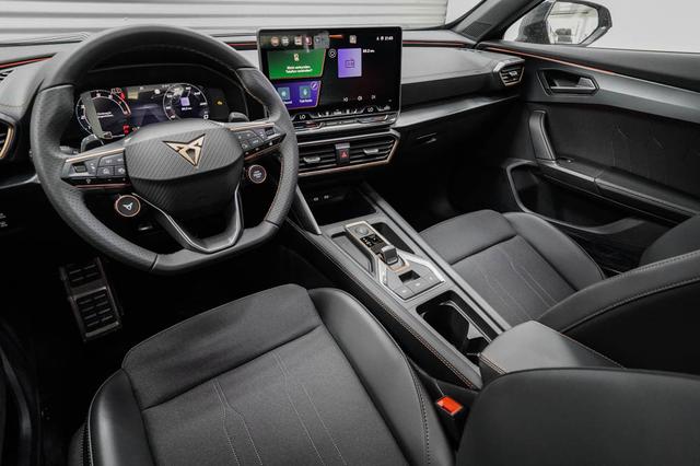 Cupra Formentor 2,0 TSI DSG 4x4 - LAGER 
