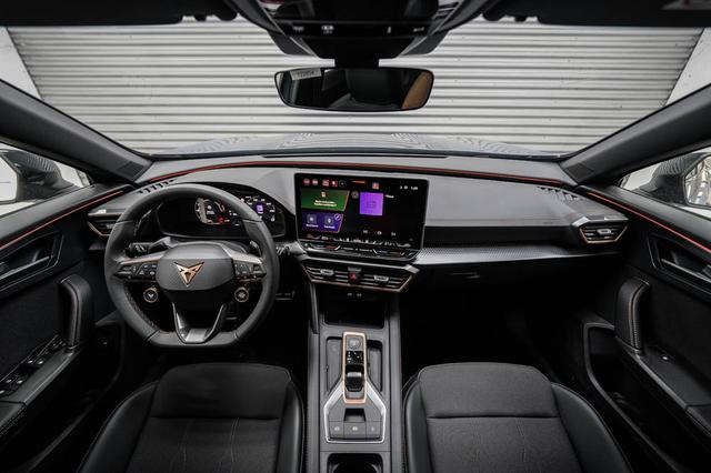 Cupra Formentor 2,0 TSI DSG 4x4 - LAGER 