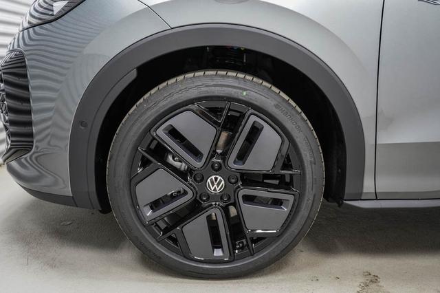 Volkswagen T-Roc neuer 1,5 eTSI DSG R-Line - LAGER 