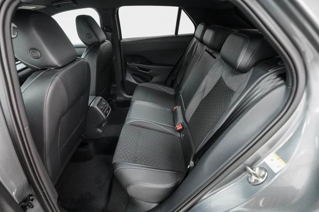 T-Roc neuer 1,5 eTSI DSG R-Line - LAGER 