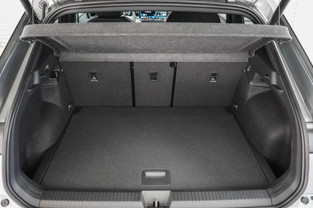 T-Roc neuer 1,5 eTSI DSG R-Line - LAGER 