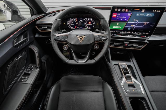 Cupra Leon Sportstourer ST 1,5 eTSI DSG Kombi - LAGER 
