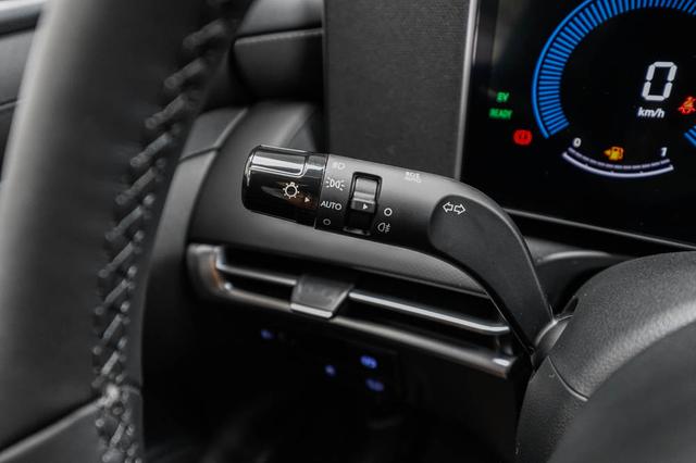 Hyundai TUCSON 1,6 T HEV AT Black Line - LAGER 