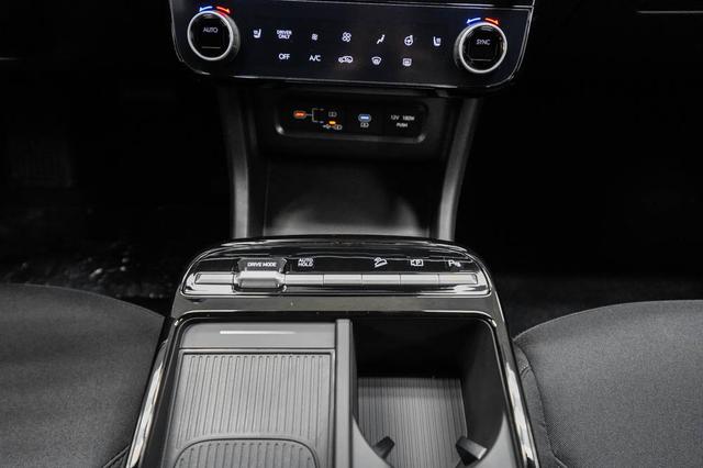 Hyundai TUCSON 1,6 T HEV AT Black Line - LAGER 