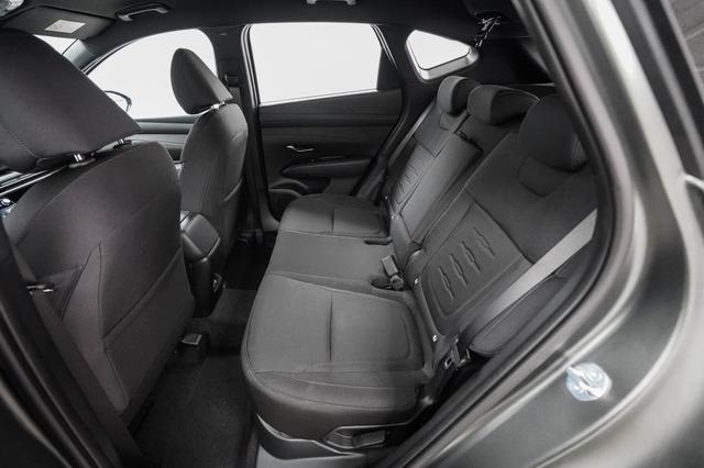 Hyundai TUCSON 1,6 T HEV AT Black Line - LAGER 