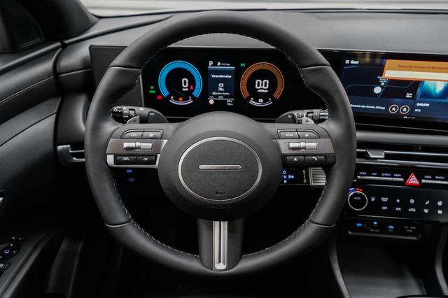 Hyundai TUCSON 1,6 T HEV AT Black Line - LAGER 