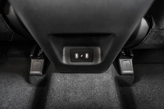 Hyundai TUCSON 1,6 T HEV AT Black Line - LAGER 