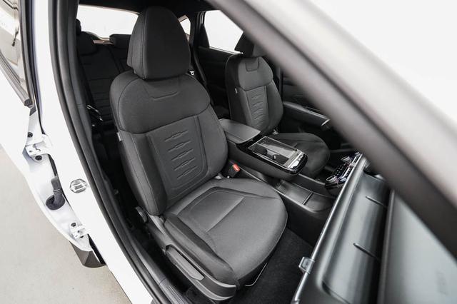 Hyundai TUCSON 1,6 T HEV AT Black Line - LAGER 