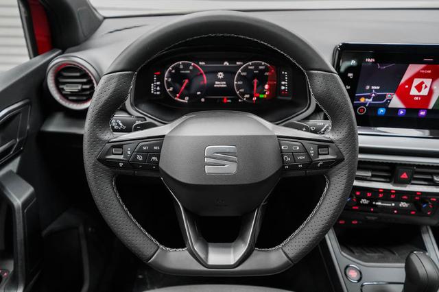 Arona neues Modell 1,5 TSI DSG FR, AHK abn -LAG. 