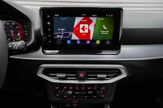 Arona neues Modell 1,5 TSI DSG FR, AHK abn -LAG. 