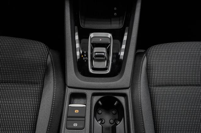 Skoda Octavia Combi Kombi 1,5 TSI mHEV DSG Selection - LAGER 