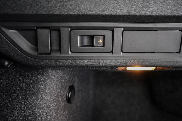 Skoda Octavia Combi Kombi 1,5 TSI mHEV DSG Selection - LAGER 
