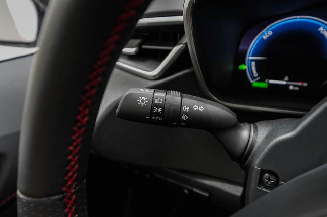 Toyota Corolla Touring Sports Sport 2,0 Hybrid GR -LAG. 