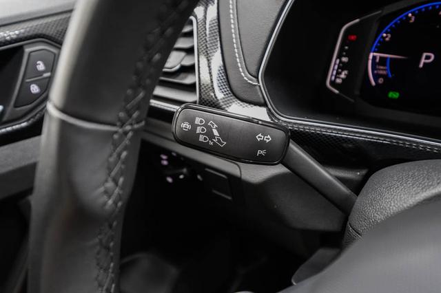 Volkswagen T-Cross 1,5 TSI DSG R-Line - LAGER 