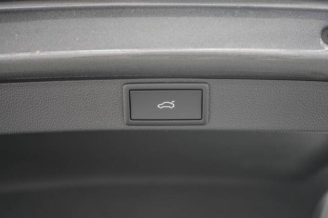 Skoda Octavia Combi Kombi 1,5 TSI mHEV DSG Selection - LAGER 