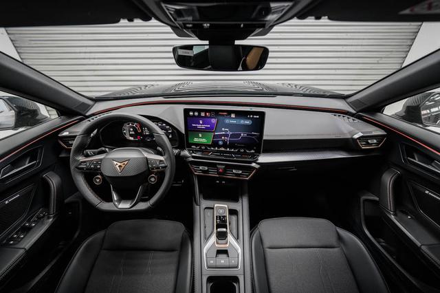 Cupra Formentor 2,0 TSI DSG 4x4 - LAGER 