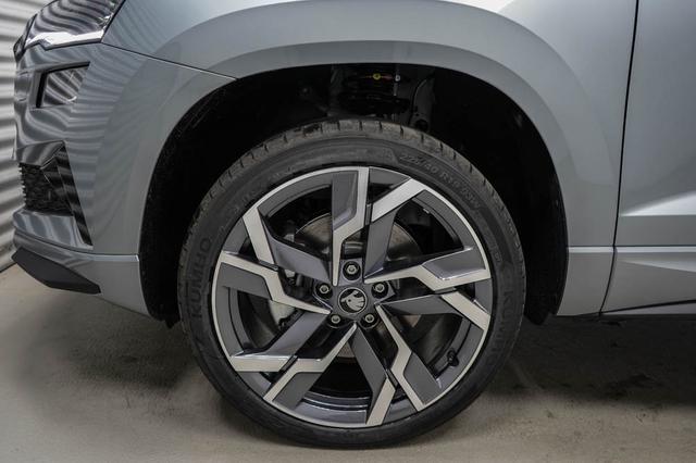 Skoda Karoq 1,5 TSI DSG Sportline - LAGER 