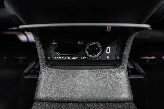 Skoda Karoq 1,5 TSI DSG Sportline - LAGER 