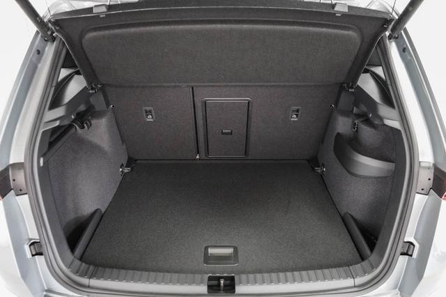 Skoda Karoq 1,5 TSI DSG Sportline - LAGER 