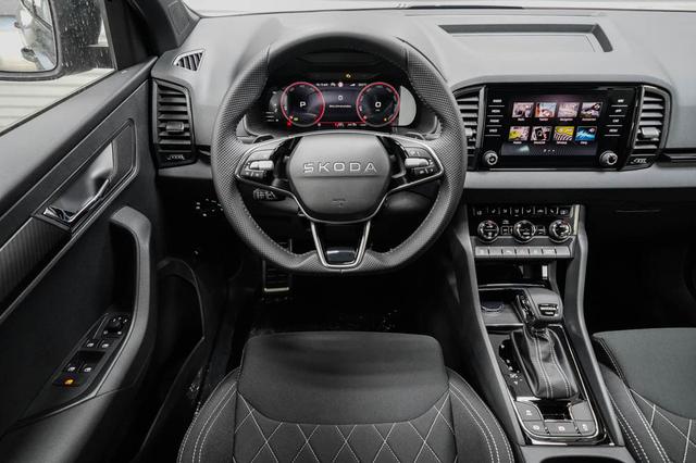 Skoda Karoq 2,0 TDI DSG 4x4 Sportline - LAGER 