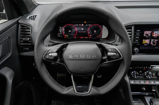 Skoda Karoq 2,0 TDI DSG 4x4 Sportline - LAGER 