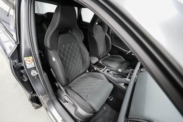 Skoda Karoq 2,0 TDI DSG 4x4 Sportline - LAGER 