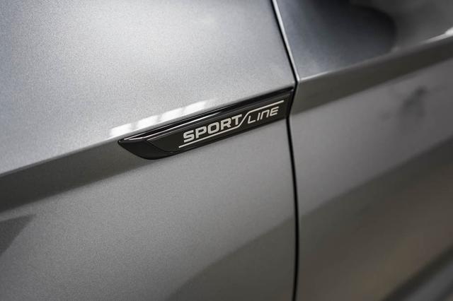 Skoda Karoq 2,0 TDI DSG 4x4 Sportline - LAGER 