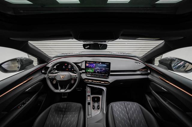 Cupra Terramar 1,5 eTSI DSG - LAGER 