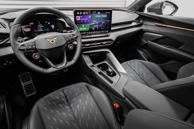 Cupra Terramar 1,5 eTSI DSG - LAGER 