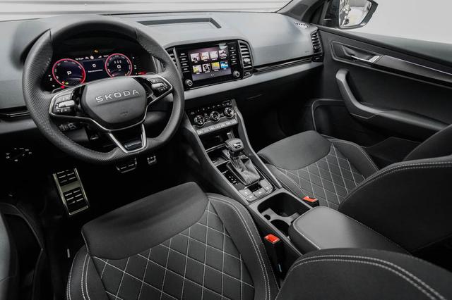 Karoq 2,0 TSI DSG 4x4 Sportline - LAGER 