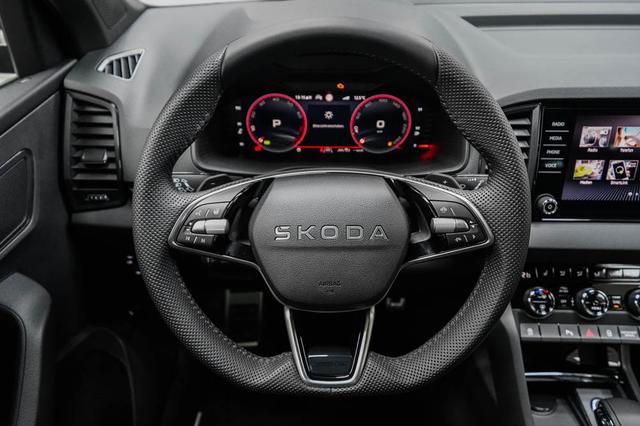 Karoq 2,0 TSI DSG 4x4 Sportline - LAGER 