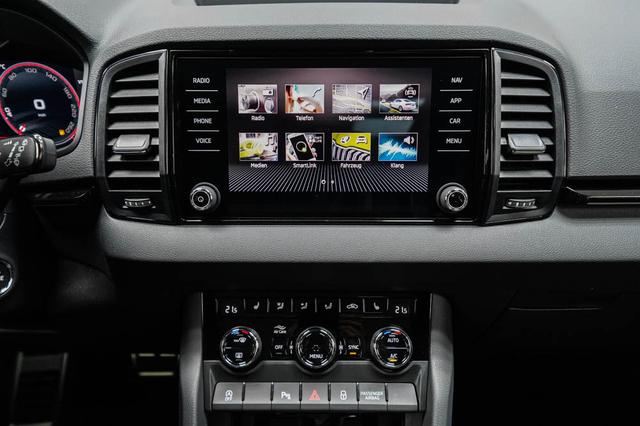 Karoq 2,0 TSI DSG 4x4 Sportline - LAGER 