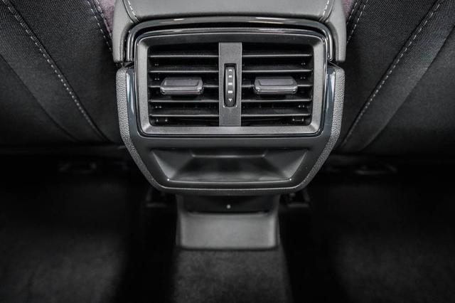 Karoq 2,0 TSI DSG 4x4 Sportline - LAGER 
