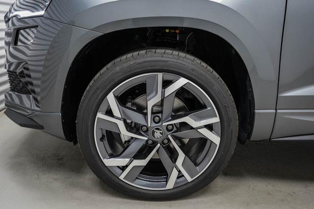 Skoda Karoq 2,0 TSI DSG 4x4 Sportline - LAGER 