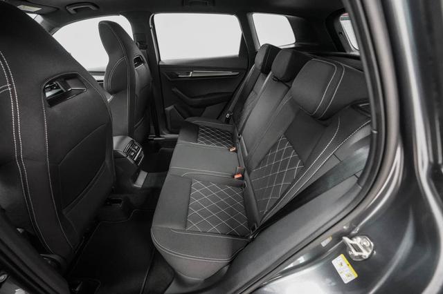 Skoda Karoq 2,0 TSI DSG 4x4 Sportline - LAGER 