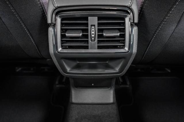 Skoda Karoq 2,0 TSI DSG 4x4 Sportline - LAGER 