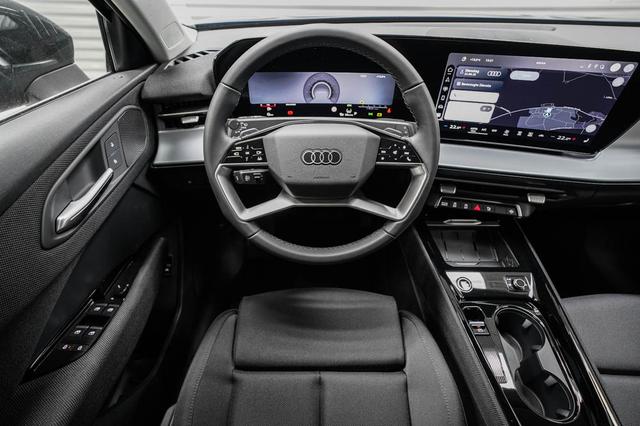 Audi Q3 1,5 eTFSI S tronic Basic - LAGER 