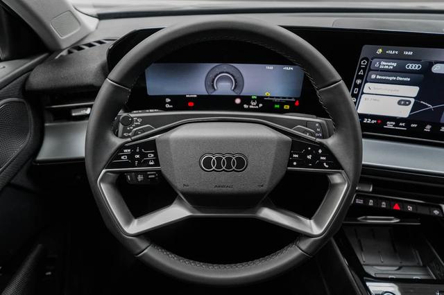 Audi Q3 1,5 eTFSI S tronic Basic - LAGER 