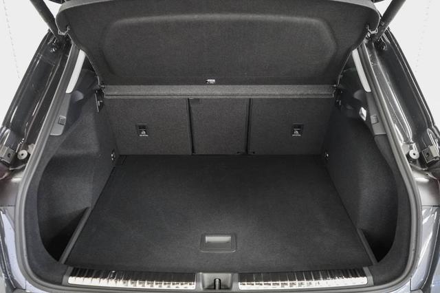 Audi Q3 1,5 eTFSI S tronic Basic - LAGER 