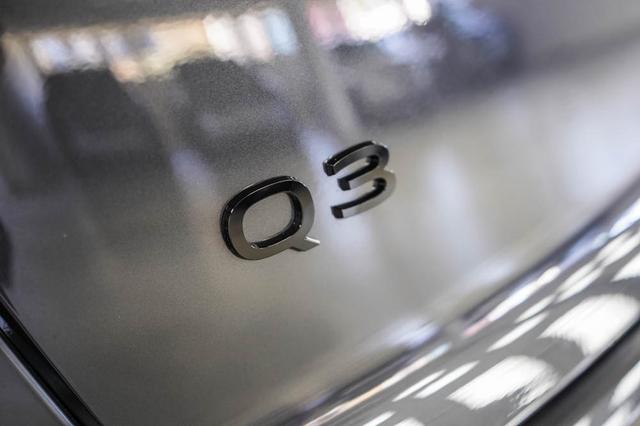 Audi Q3 1,5 eTFSI S tronic Basic - LAGER 