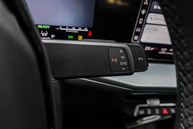 Q3 2,0 TFSI S tronic quattro Basic - LAGER 