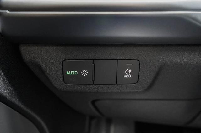Q3 2,0 TFSI S tronic quattro Basic - LAGER 