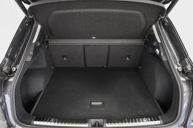 Q3 2,0 TFSI S tronic quattro Basic - LAGER 